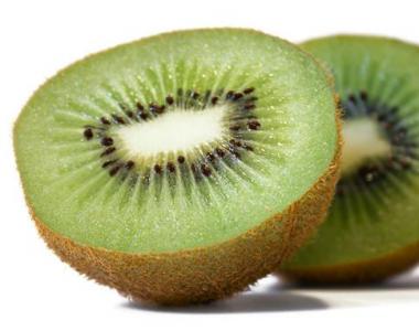 Kiwi - avantages et inconvénients pour le corps humain Quels sont les avantages du kiwi pour le corps