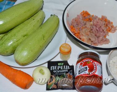 Рецепта: Пълнени тиквички - с пуешко и зеленчуци